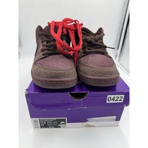 Size 11.5 - Nike Dunk Premium SB Low City of Love Collection - Burgundy Crush